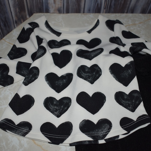 2pc Heart Top Sparkle Bow Pants 12m New Party New - Picture 2 of 6